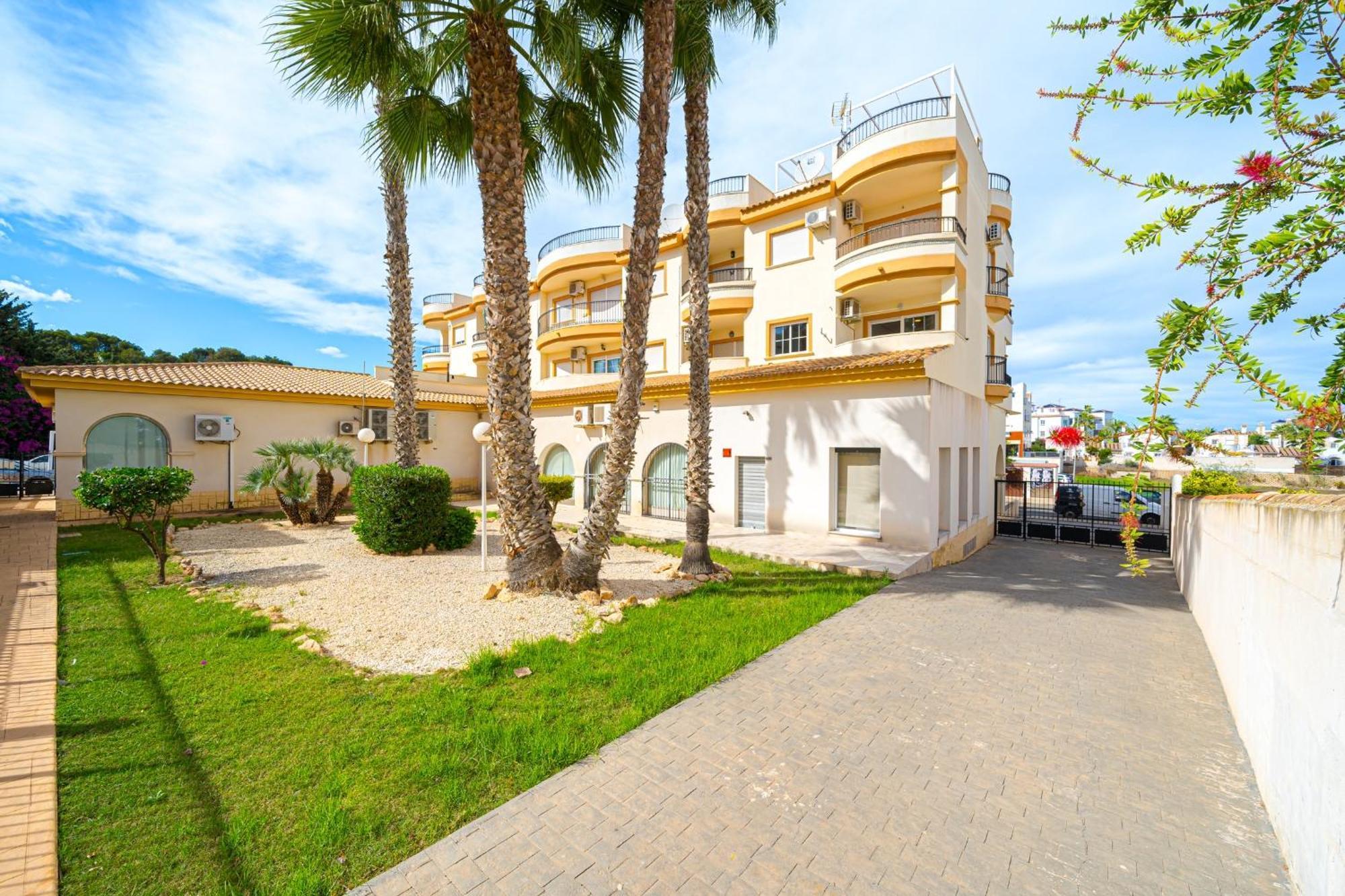 Villamartin Apartment. Excellent Location For Golfers, Cyclists And Hikers エクステリア 写真